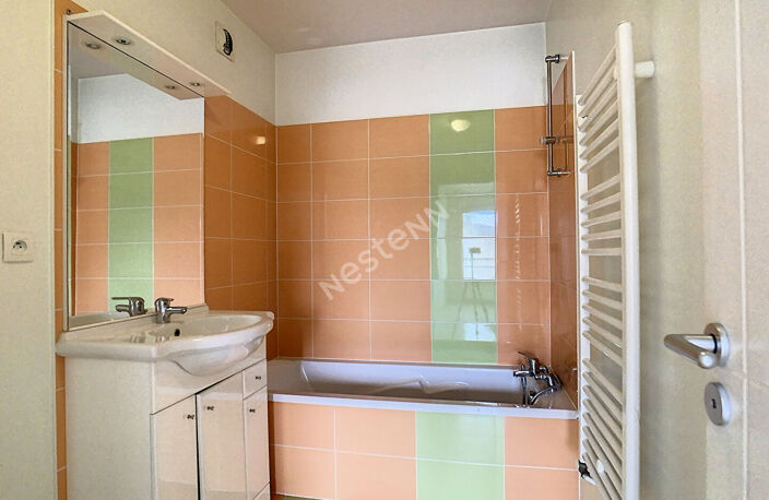 Carquefou - Appartement T2 avec garage et terrasse — photo 5