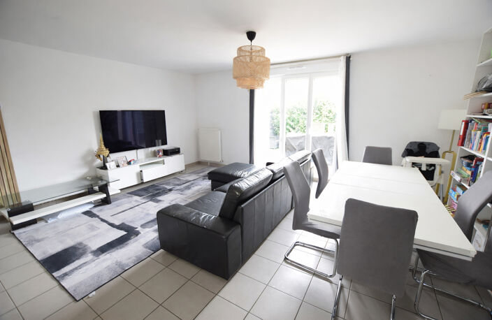 Maison 5 pièces 83.97 m² commune de BALLAINVILLIERS — photo 2
