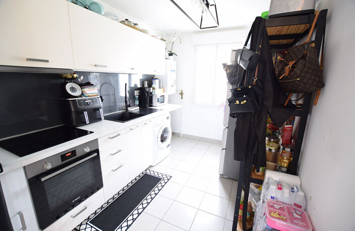 Maison 5 pièces 83.97 m² commune de BALLAINVILLIERS — photo 4