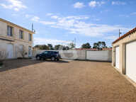 APPARTEMENT 4 PIECES- 66,32M²- À VENDRE À LA TRANCHE SUR MER — photo 3