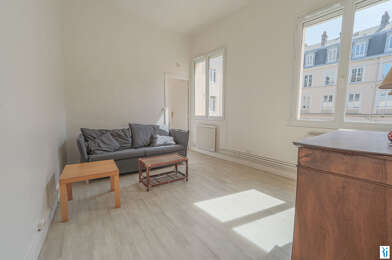 Appartement 2 pièces 660 €
