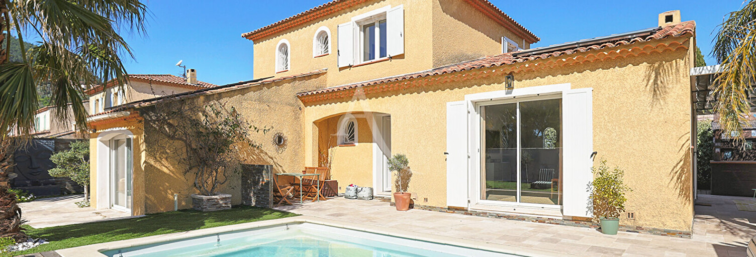 Maison 5 Pièces 132 m² à vendre à Solliès-Pont (83210)