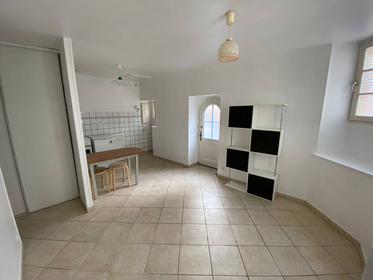 Appartement meublé AUBIGNY SUR NERE - 1 pièce(s) - 23.80 m2 — photo 1