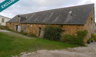 Maison 6 Pièces 280 m² à vendre à Quelaines-Saint-Gault (53360)