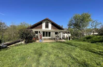 Maison de village avec jardin tous commerces à pied — photo du bien