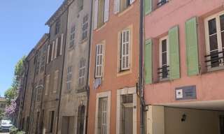 Appartement 1 Pièce 33 m² à louer à La Roquebrussanne (83136)