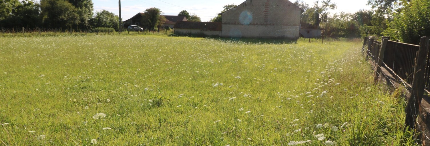 Terrain  1542 m² à vendre à Chaussin (39120)