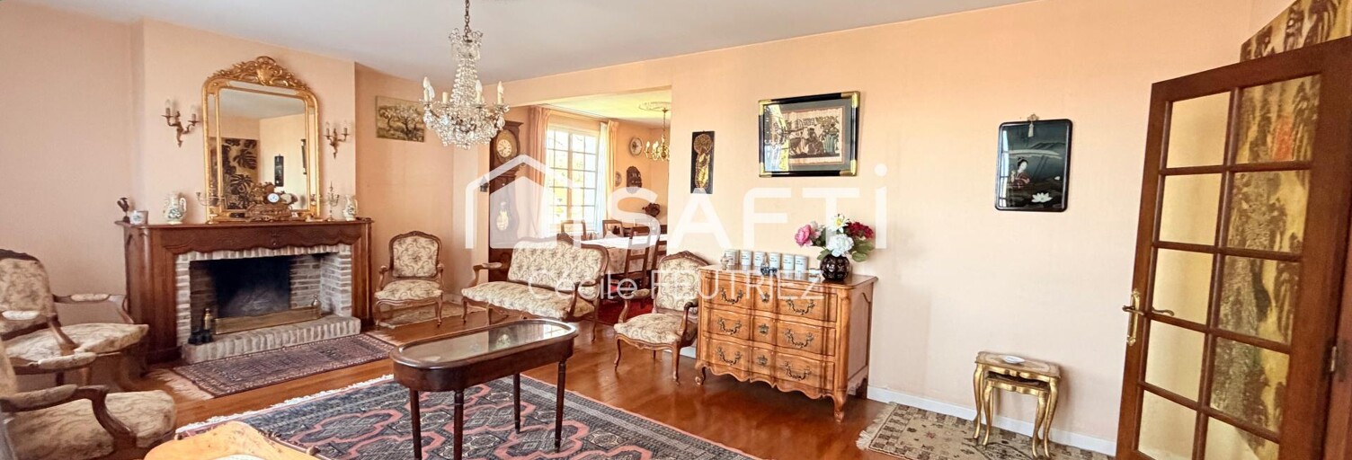 Maison 12 Pièces 200 m² à vendre à Saint-Laurent-les-Tours (46400)