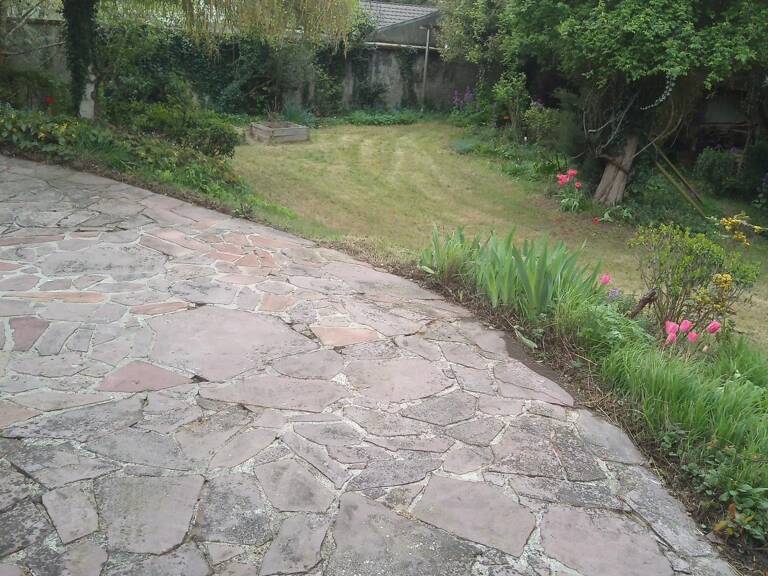 Grande maison a Sainte Genevieve des Bois — photo 1