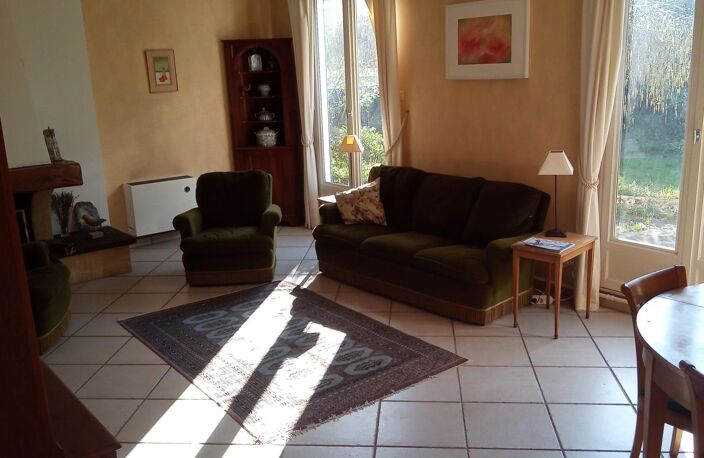 Grande maison a Sainte Genevieve des Bois — photo 4