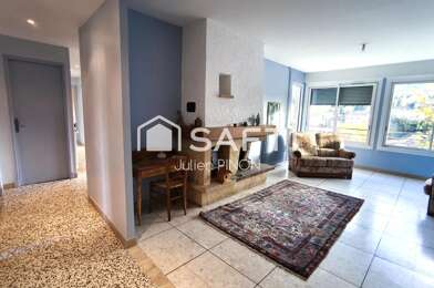 Appartement 5 pièces 250000 €