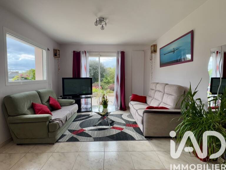 Vente Maison/villa 8 pièces — photo 1