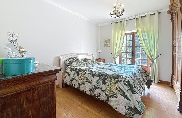 Maison de caractère de 225 m2 , 5 chambres ,  piscine — photo 5