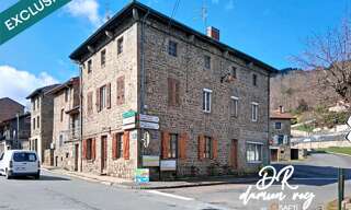 Maison 16 Pièces 228 m² à vendre à Saint-Sauveur-en-Rue (42220)