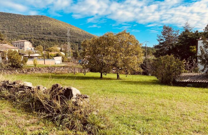 Terrain plat constructible de 1366 M2 raccordement en bordure — photo 5