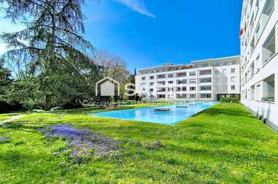 Appartement 5 pièces 230000 €