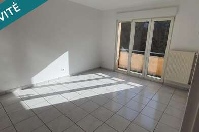 Appartement 3 pièces 77000 €