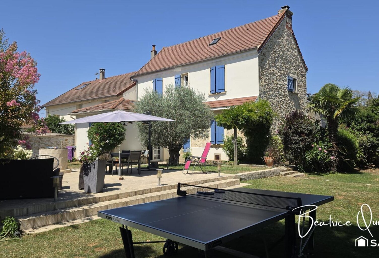 Maison de charme avec dépendance et potentiel rare — photo 1