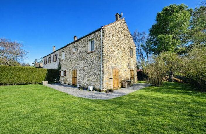 Maison en pierre de 5 pièces principales — photo 2