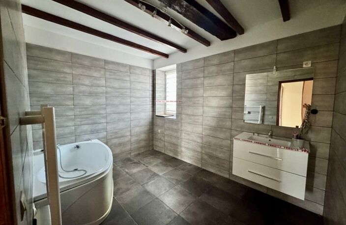 Maison en pierre de 5 pièces principales — photo 5