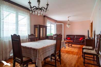 Maison 6 pièces 241960 €