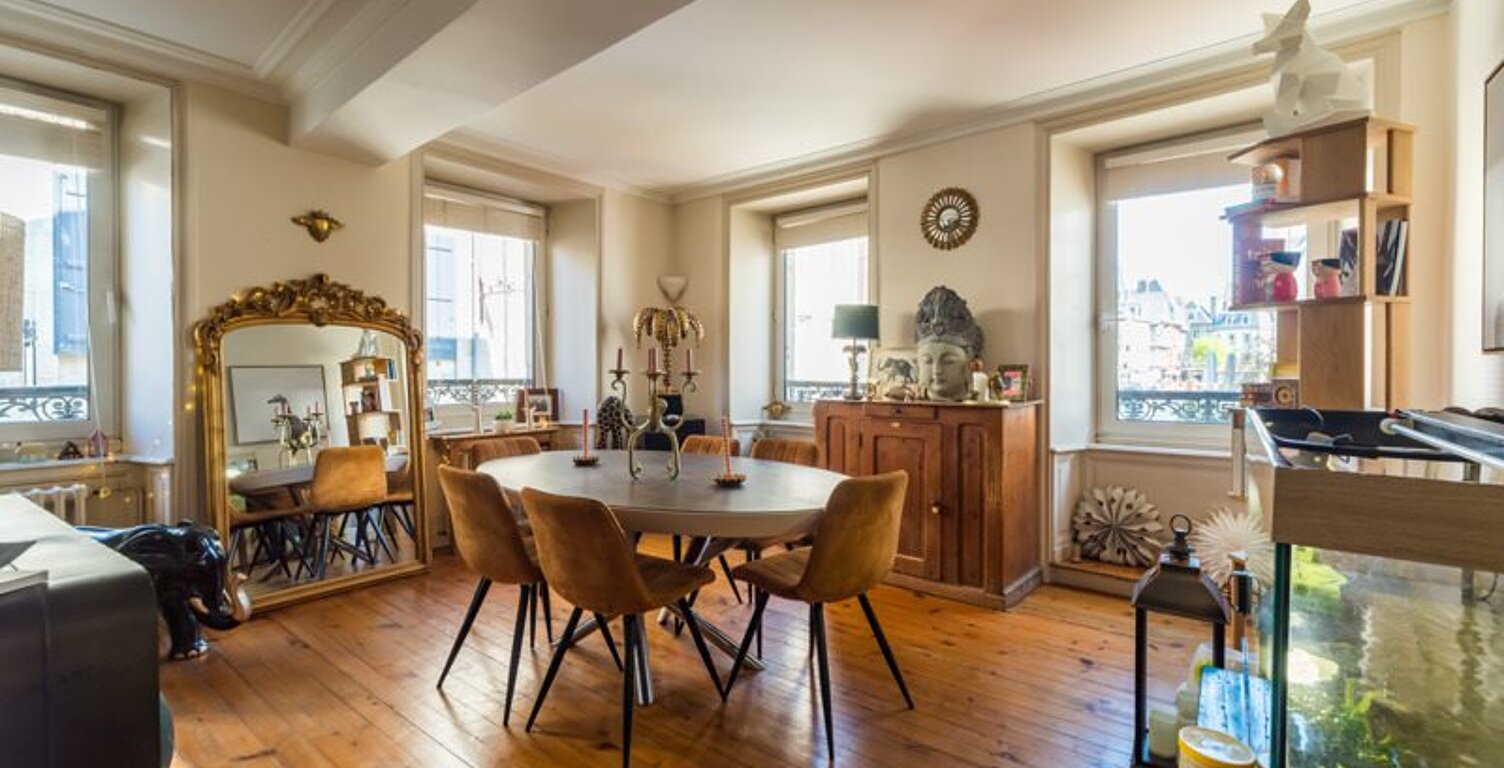Triplex de 7 pièces principales — photo 1
