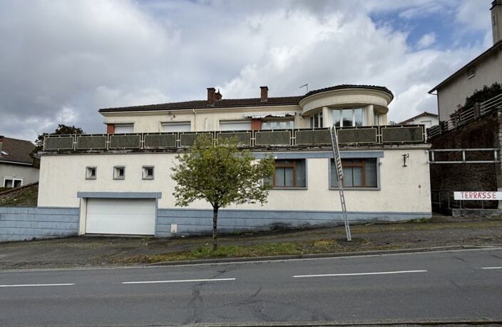 Maison de bourg de 9 pièces principales — photo 2