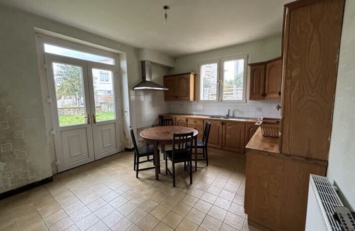 Maison de bourg de 9 pièces principales — photo 3