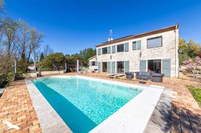 Maison 10 pièces 689000 €