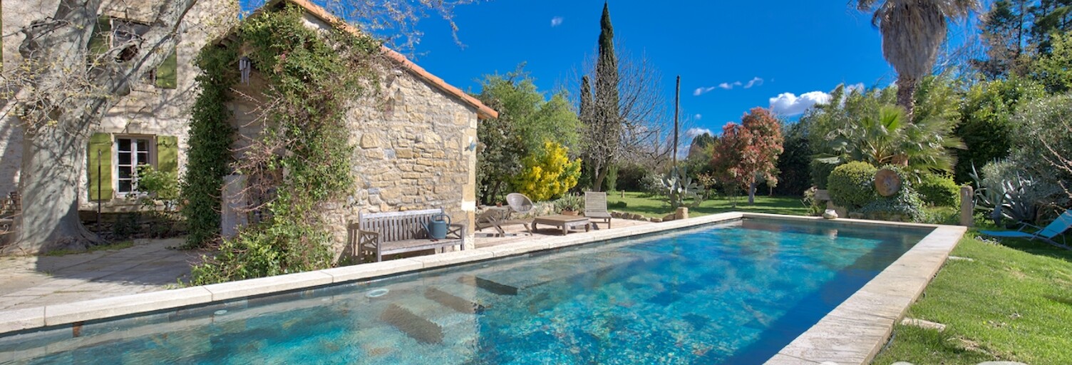 Maison 11 Pièces 356 m² à vendre à Tarascon (13150)