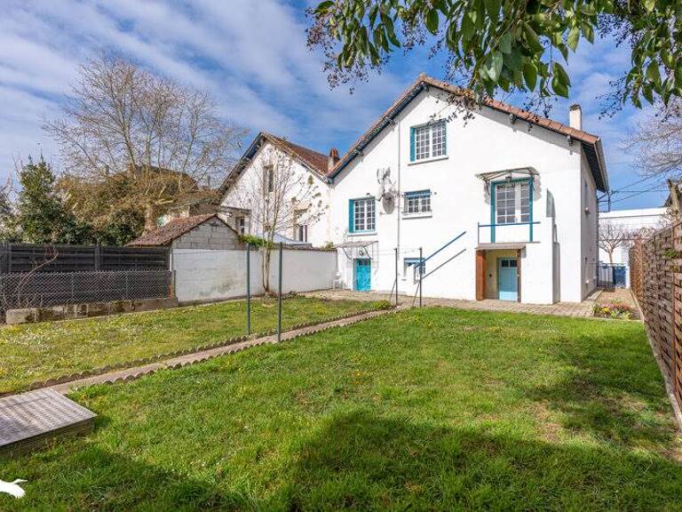 Maison de ville de 6 pièces principales — photo 1