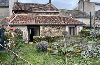 Maison de bourg de 4 pièces principales — photo du bien