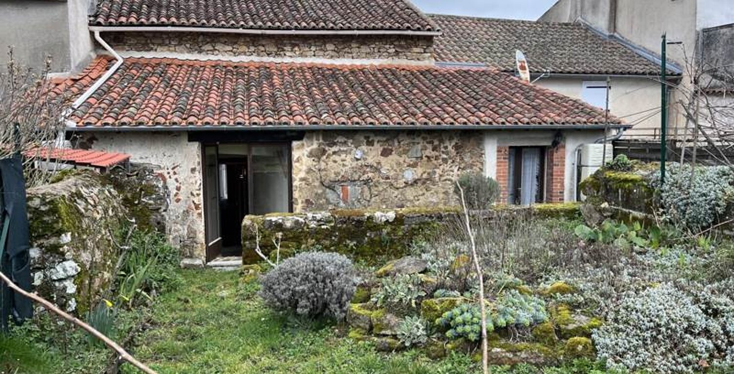 Maison de bourg de 4 pièces principales — photo 1