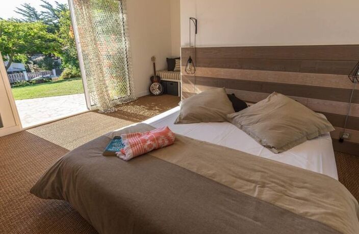 Vente maison 4 pièces 119 m² Hourtin (33990) — photo 3