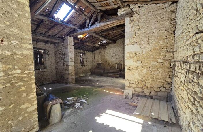 Grange de 1 pièces principales — photo 2