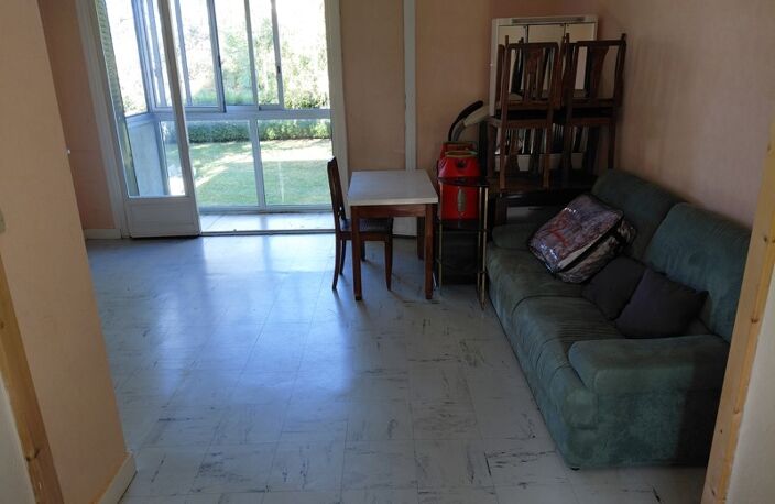 Vente appartement 4 pièces 90 m² Égletons (19300) — photo 2