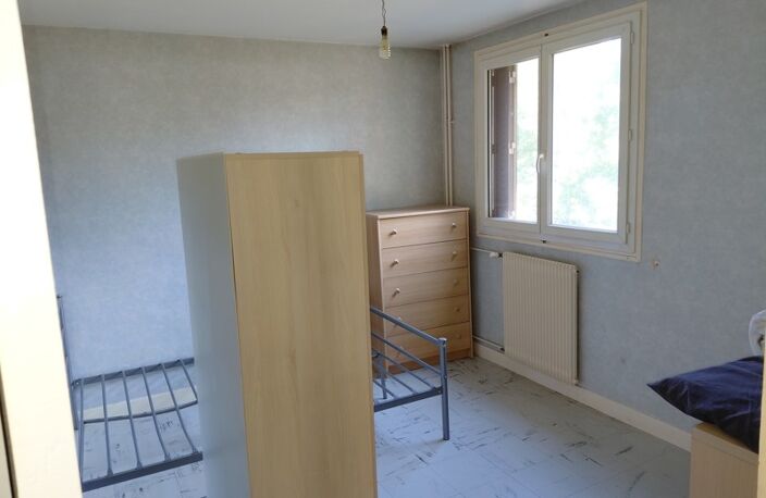 Vente appartement 4 pièces 90 m² Égletons (19300) — photo 4