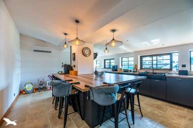 Maison 6 pièces 399000 €