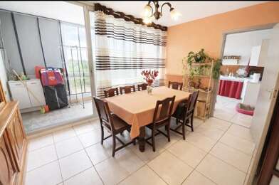 Appartement 3 pièces 121560 €