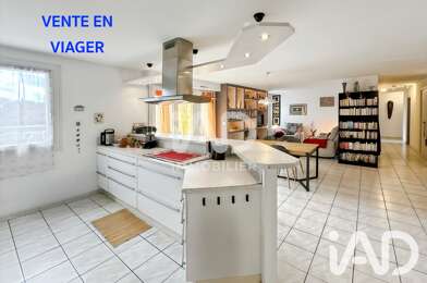 Appartement 5 pièces 29900 €