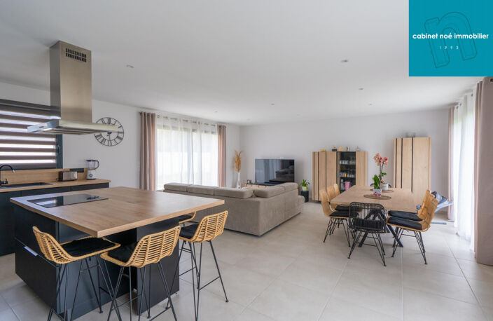 Vente maison 5 pièces 141 m² Charmont-sous-Barbuise (10150) — photo 2