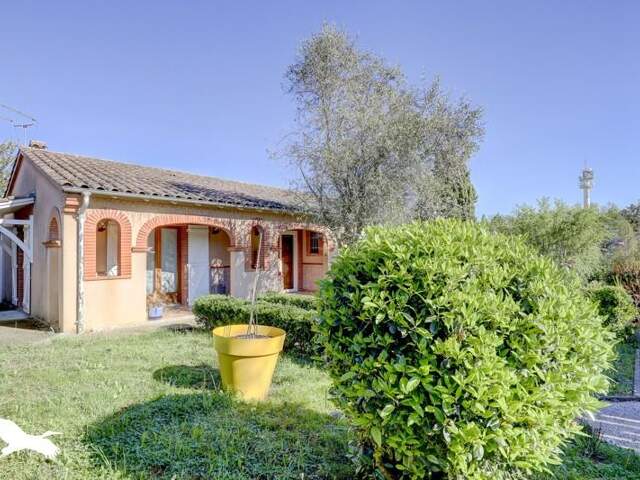 Villa de 5 pièces principales — photo du bien