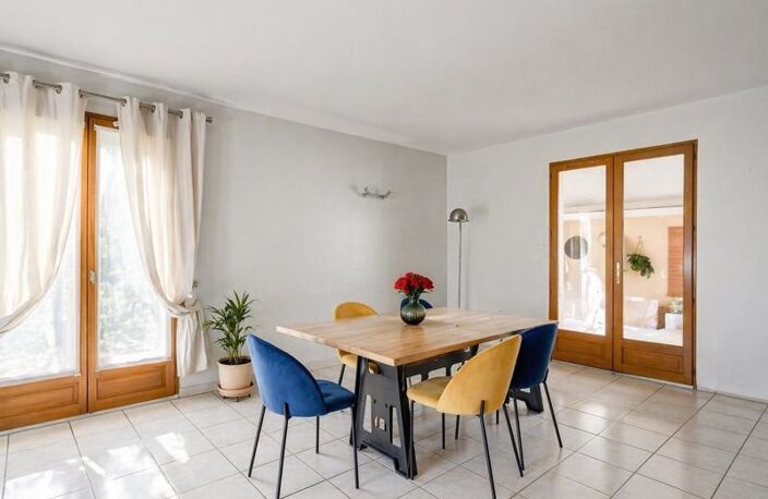 Villa de 5 pièces principales — photo 3