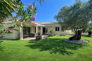 Maison 5 pièces 539900 €