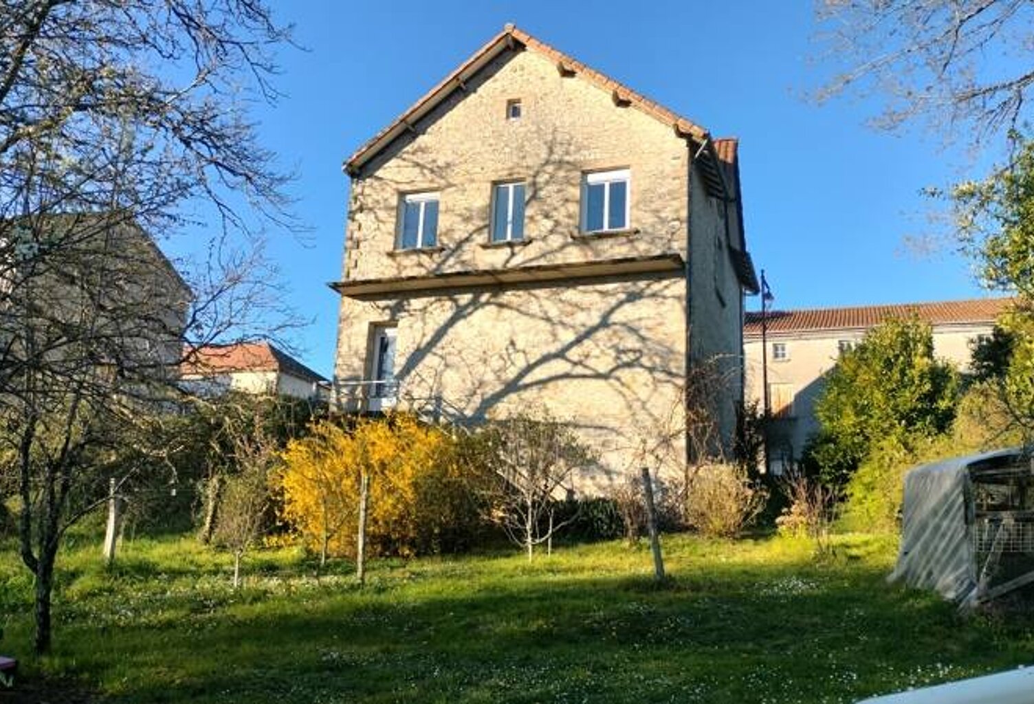 Maison de ville de 4 pièces principales — photo 1
