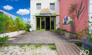 Commerce  90 m² à vendre à Les Angles (30133)