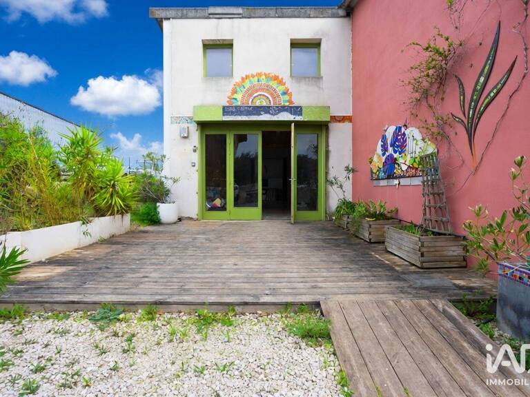 Vente Murs commerciaux 90 m&sup2; — photo 1