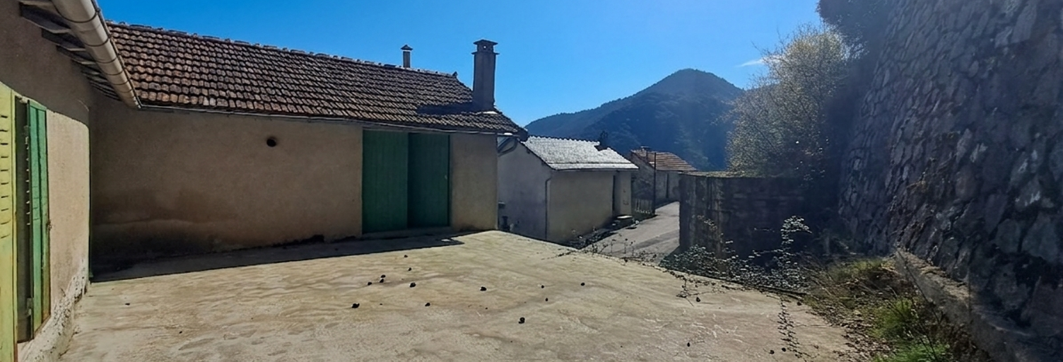 Maison 3 Pièces 165 m² à vendre à Pied-de-Borne (48800)