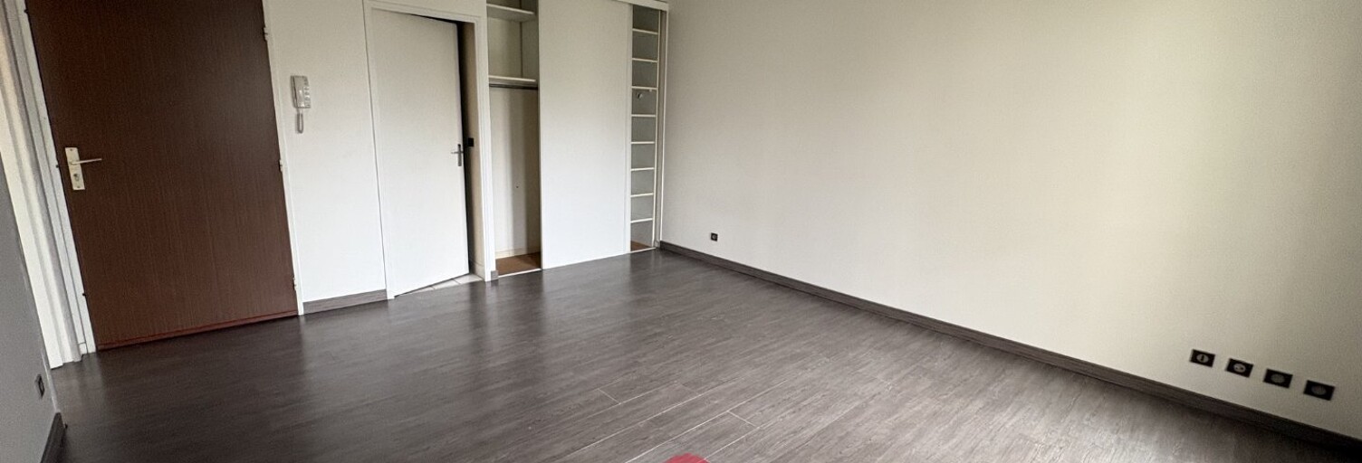 Appartement 1 Pièce 36 m² à vendre à Saint-Pierre-lès-Nemours (77140)