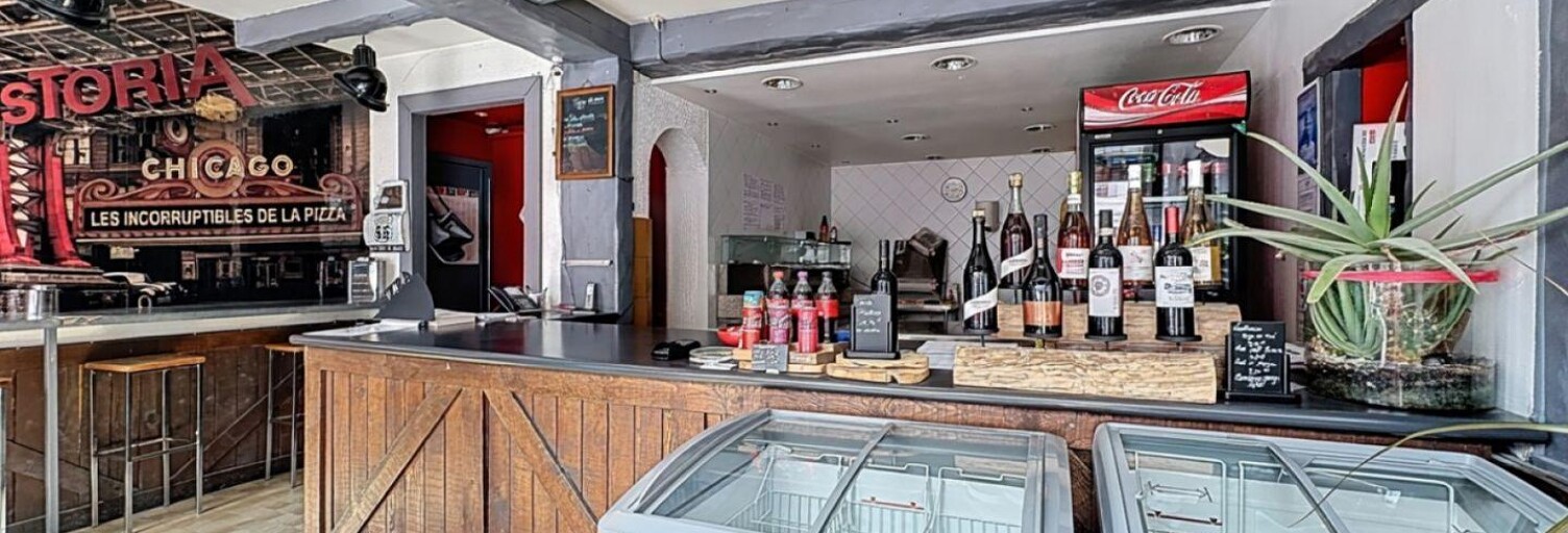 Commerce  98 m² à vendre à Magenta (51530)